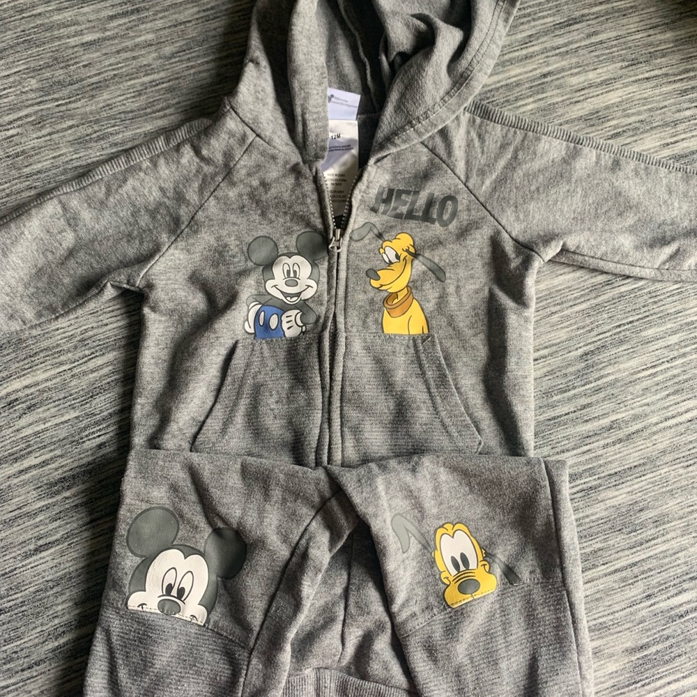 Cute Mickey Mouse jumpsuit set 12 months barely worn